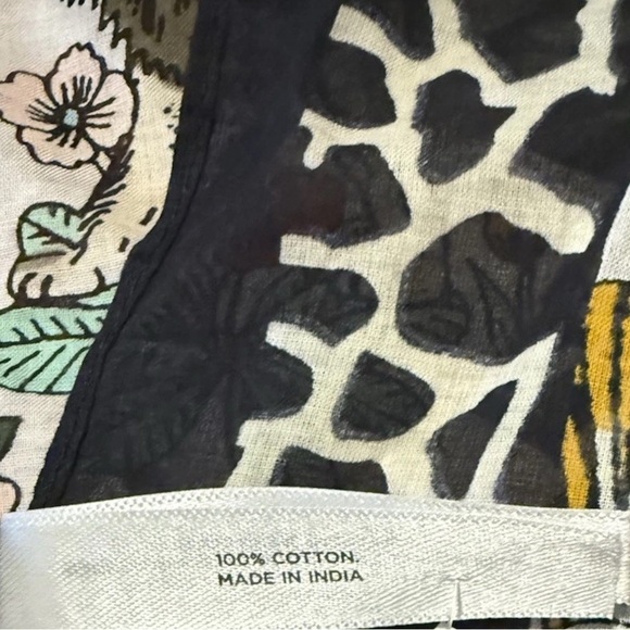 Talbots Square Cotton Head Scarf Hanky African Animals Giraffe Tiger Lion 22 In - Picture 5 of 7